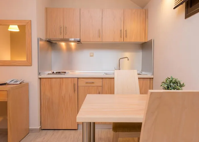 アパートホテル Mary's 3*