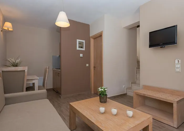 Ξενοδοχείο με διαμερίσματα Mary's Χρυσή Αμμουδιά