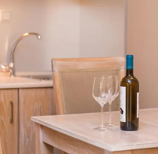 Mary's Χρυσή Αμμουδιά