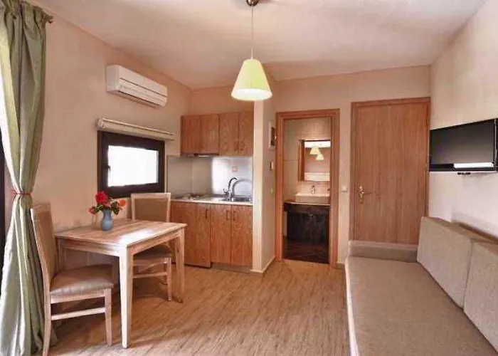 Ξενοδοχείο με διαμερίσματα Mary's Χρυσή Αμμουδιά